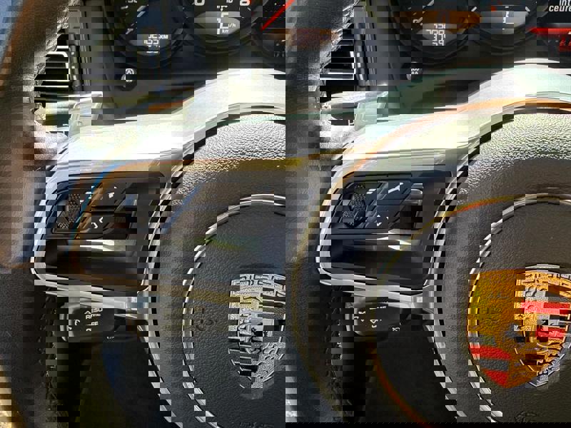 Image Porsche 慍慣⁮吨灹㤠䈵⠩ㄱ㈮㄰ⴳ⤾ 2.0 Phase 2 245 PDK7 PDLS+ TO GPS Caméra Carplay Sièges cuir élec à mémoires 18 positions chauffants